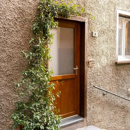 Casa “la Contrada” *